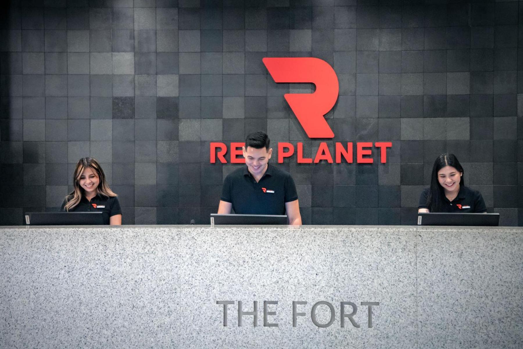 Red Planet Bgc The Fort Taguig Eksteriør bilde