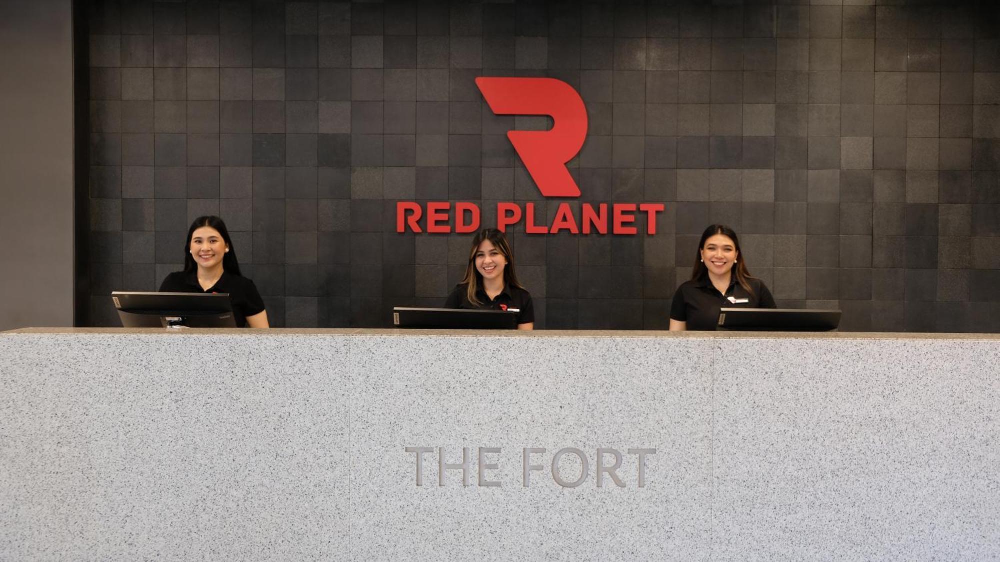 Red Planet Bgc The Fort Taguig Eksteriør bilde